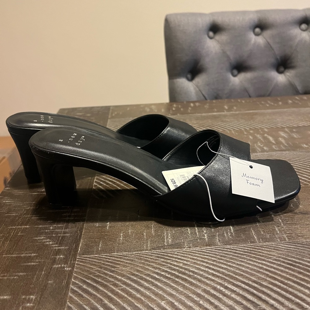 Brand new black short heel mule/flip flops 9.5